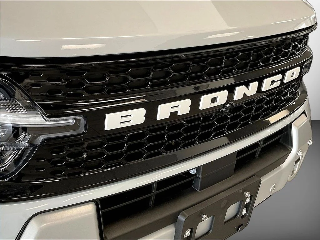 New 2026 Space White Metallic Ford Badlands® image 32
