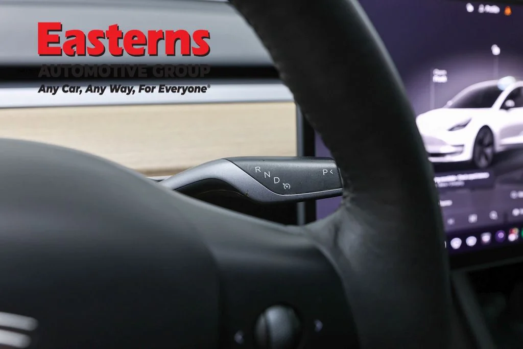 Used 2023 White Tesla Base image 12