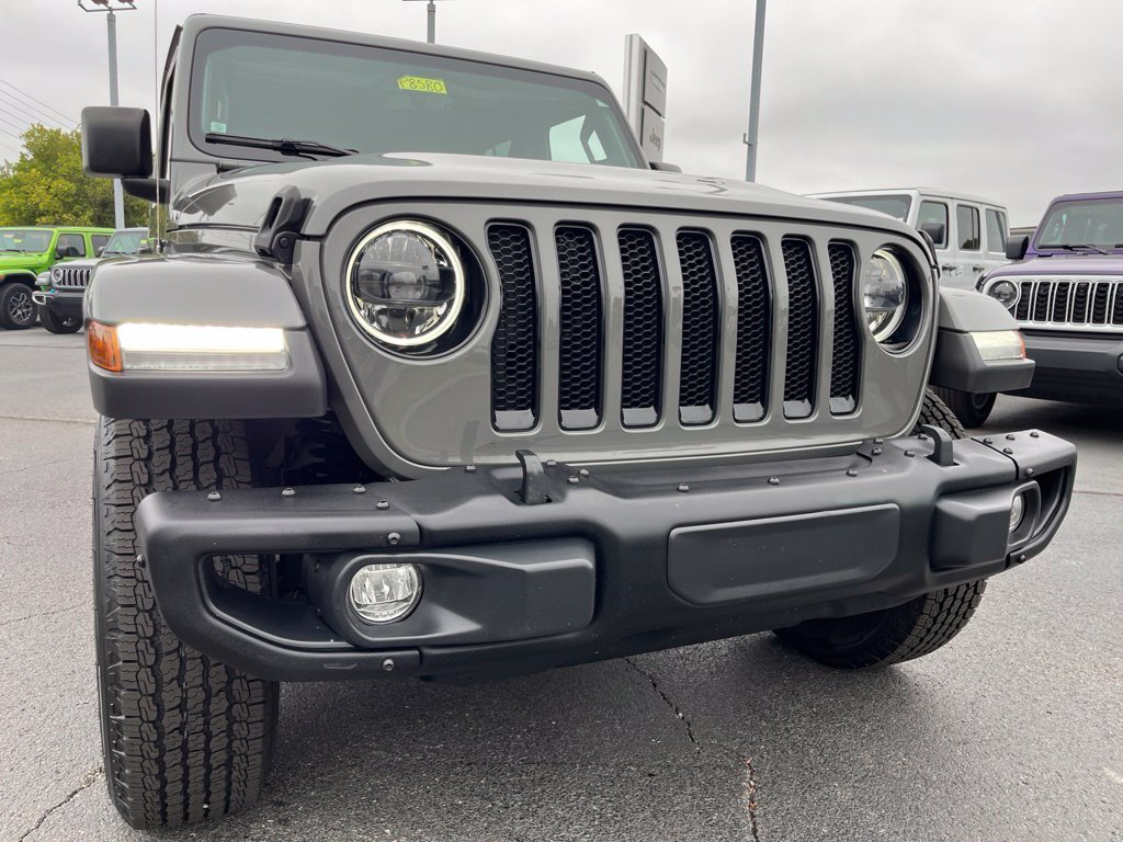 Used 2023 Gray Clearcoat Jeep Freedom Edition image 50