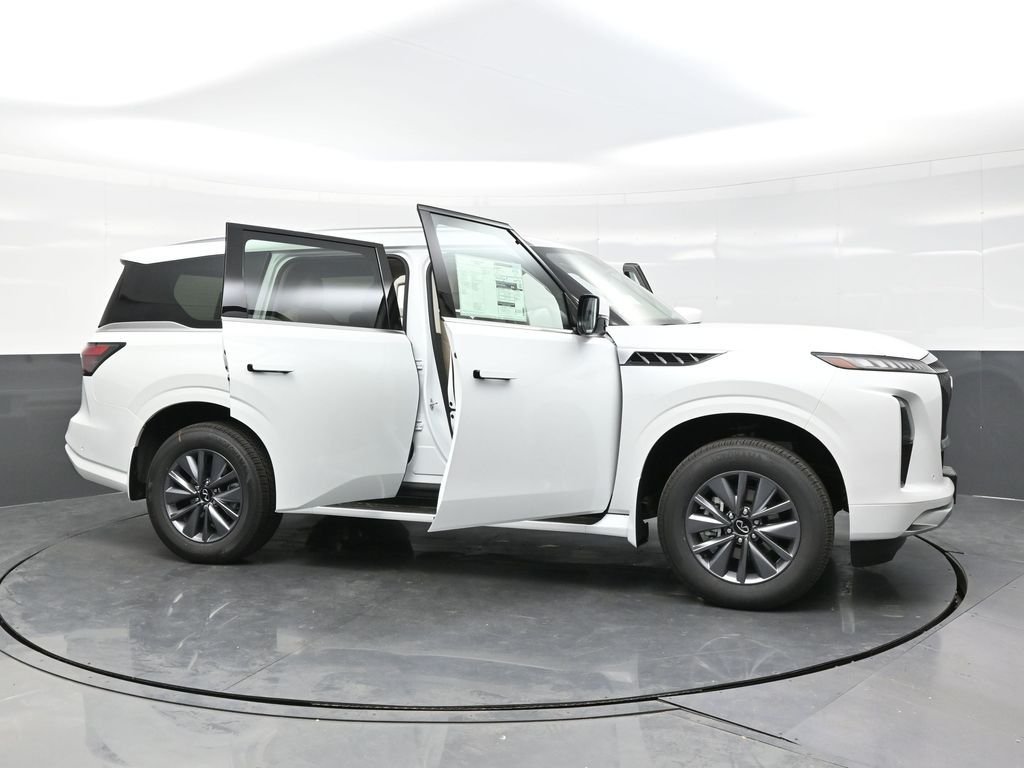 New 2026 White INFINITI PURE image 51