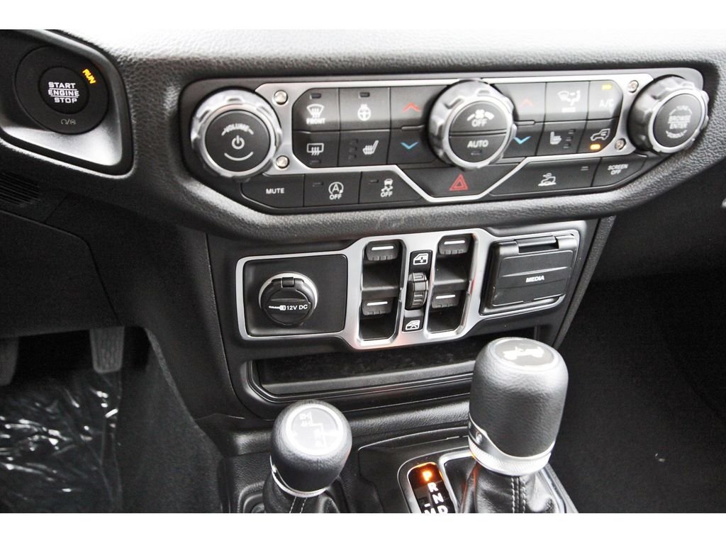 New 2026 Reign Exterior Paint Jeep Sport S image 15