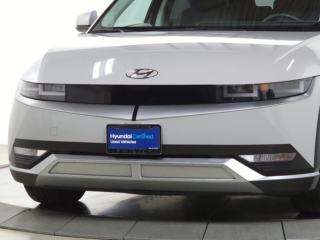 Certified Used 2023 Cyber Gray Hyundai SE image 3
