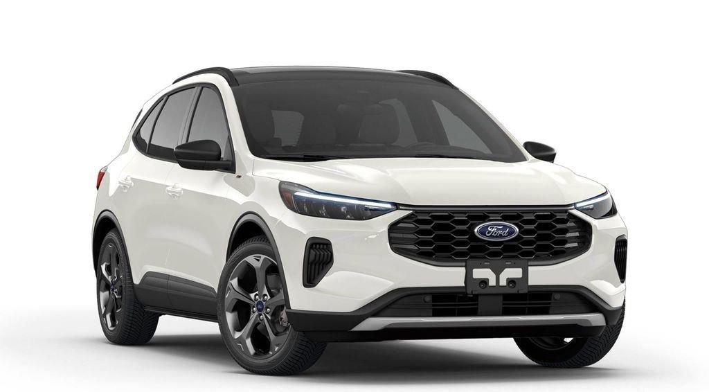 New 2026 Star White Metallic Tri-coat Ford ST-Line image 4