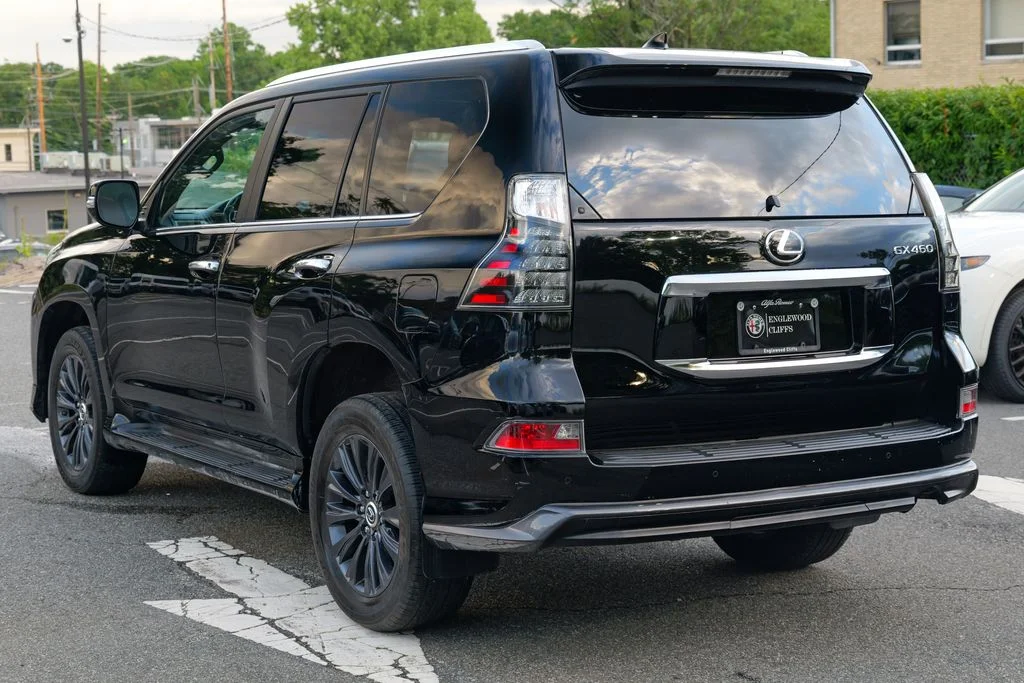 Used 2023 Onyx Black Lexus 460 image 5
