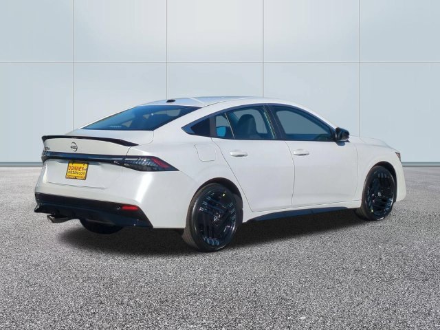 New 2027 Aspen White TriCoat Nissan SR image 5