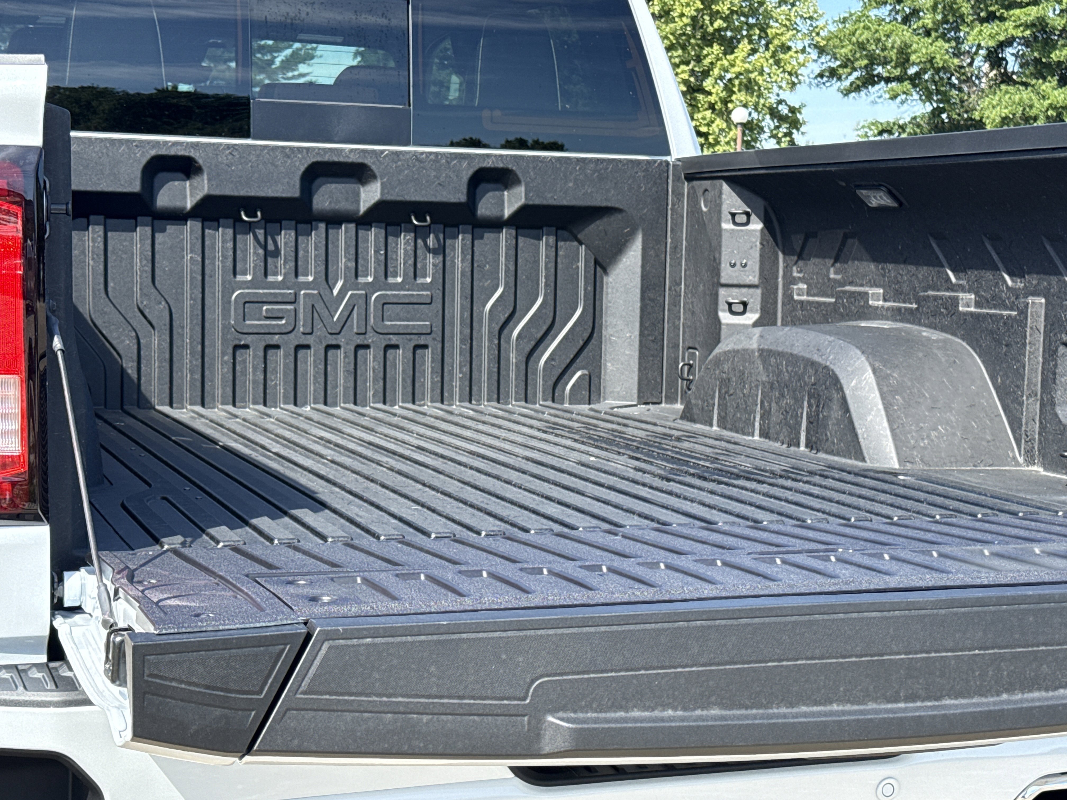 2026 GMC Sierra 1500 Denali Ultimate - Photo 10