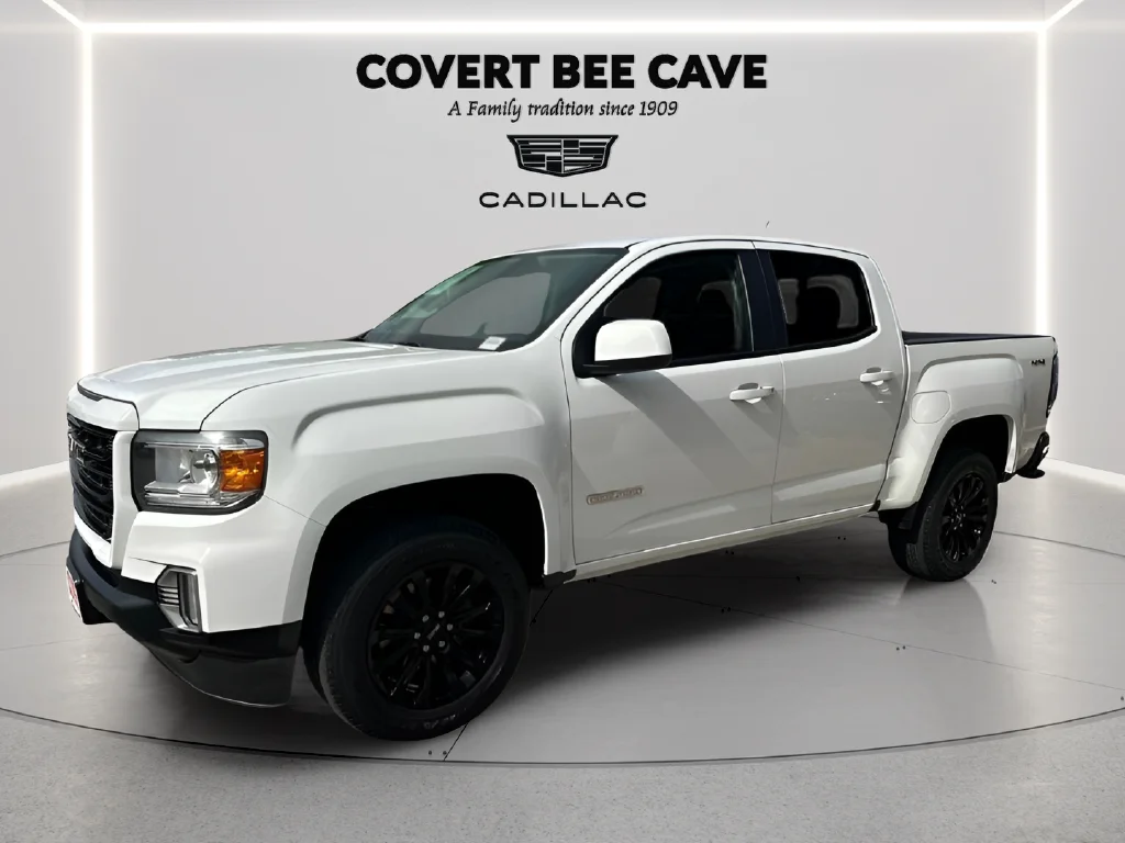 Used 2022 White GMC Elevation image 9