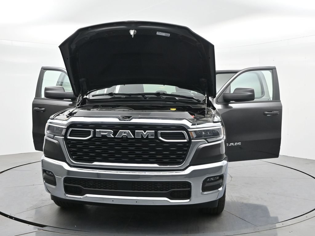 New 2026 Granite Crystal Metallic Clear-Coat Exterior Paint RAM Big Horn/Lone Star image 45