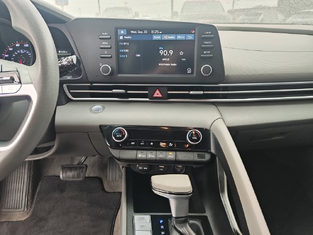 Certified Used 2023 Blue Hyundai SEL image 21