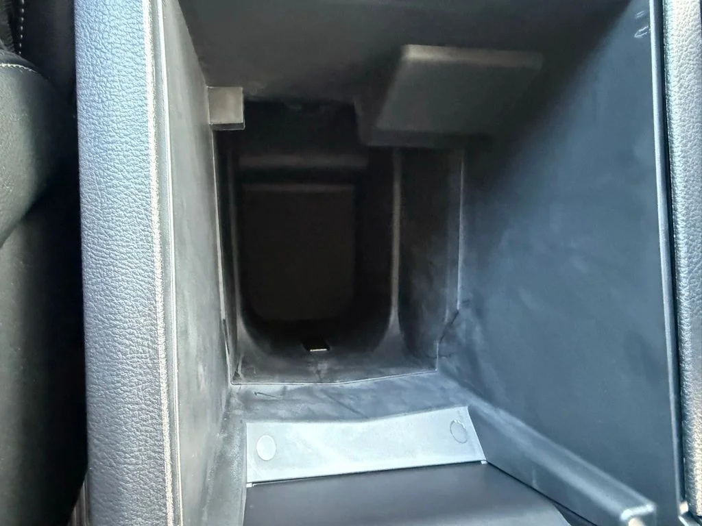 Used 2023 Silver Ford SEL image 30