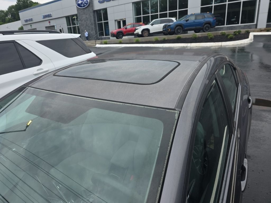 Used 2015  Honda EX image 3