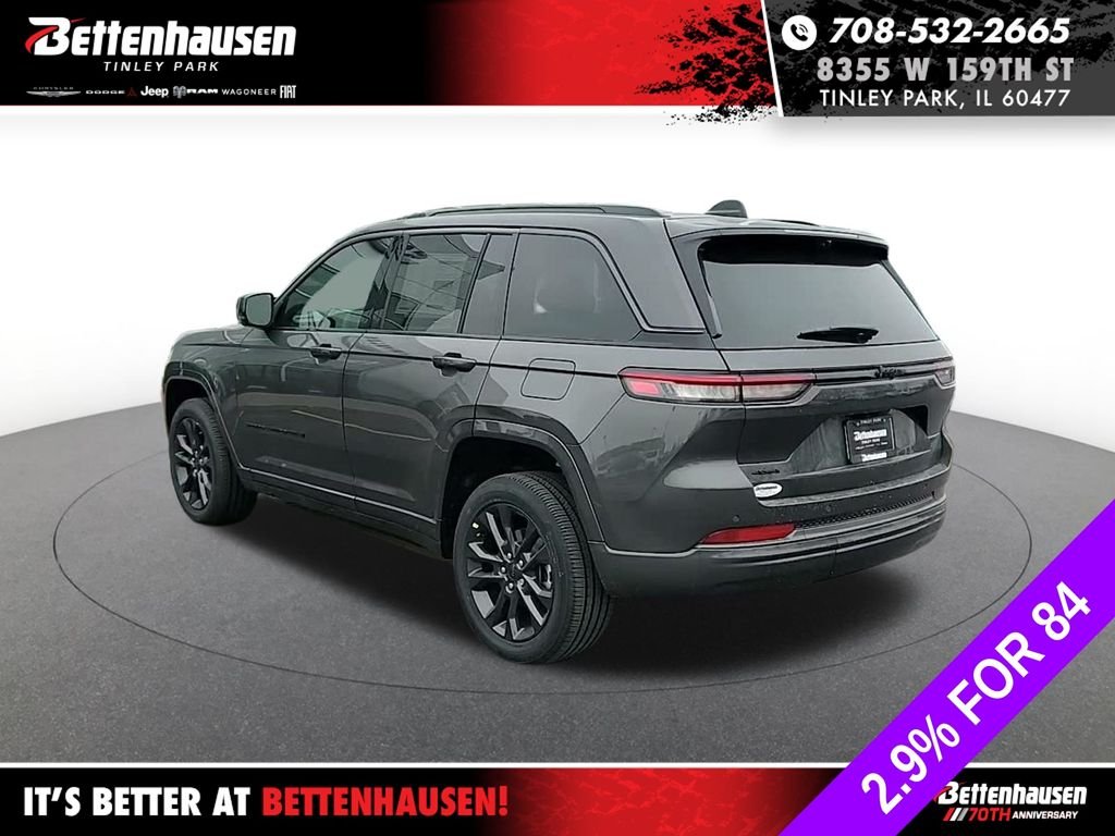 New 2026 Baltic Gray Metallic Clear-Coat Exterior Paint Jeep Limited Reserve image 7