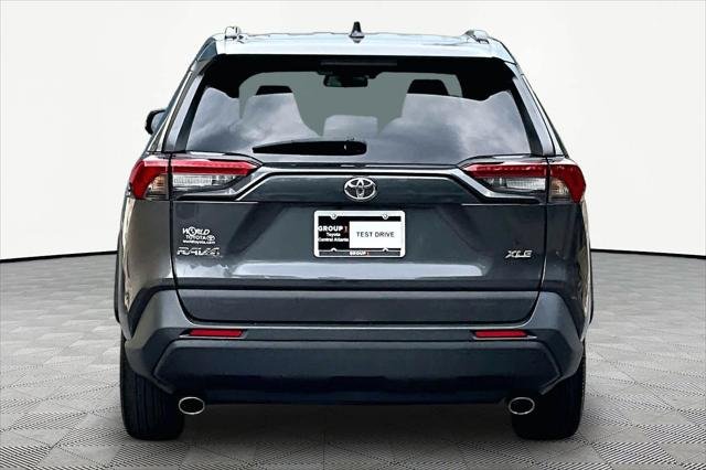 Certified Used 2023 MAGNETIC GRAY MET. Toyota  image 5