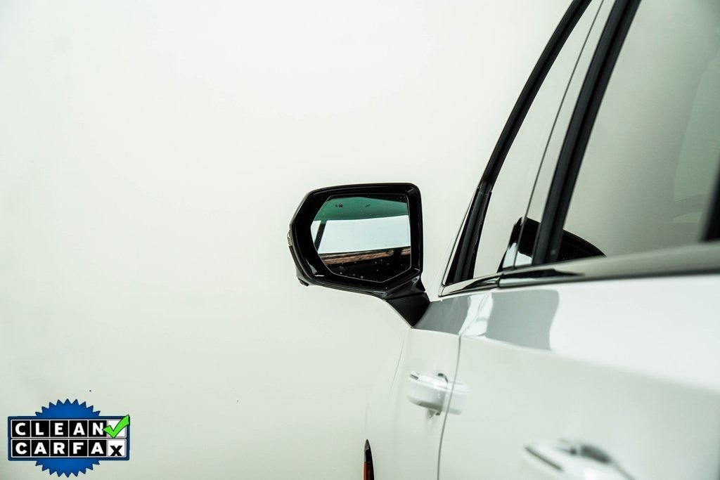 Used 2023 White Cadillac V-Series image 14