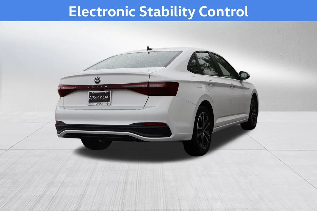 2026 Volkswagen Jetta Sport - Photo 8