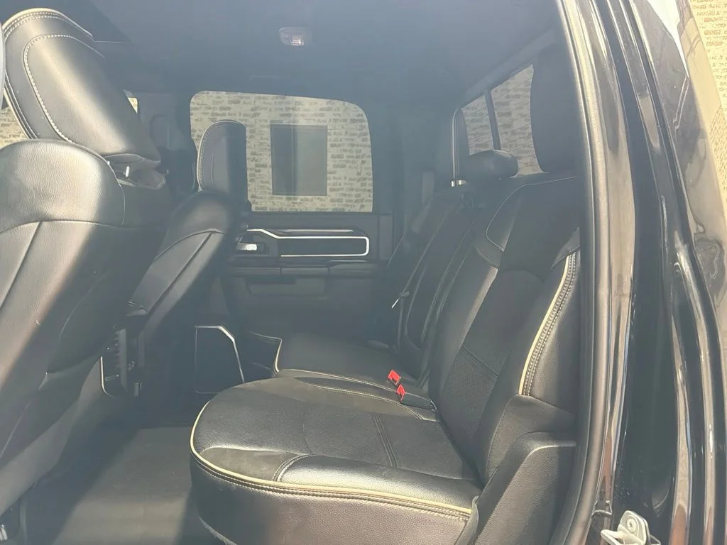 Used 2022 Black Ram Laramie image 13