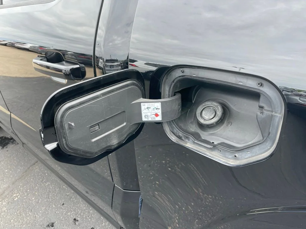 Used 2023 Black Ford Lariat image 66
