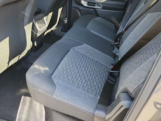 New 2025 Carbonized Gray Metallic Ford XLT image 10