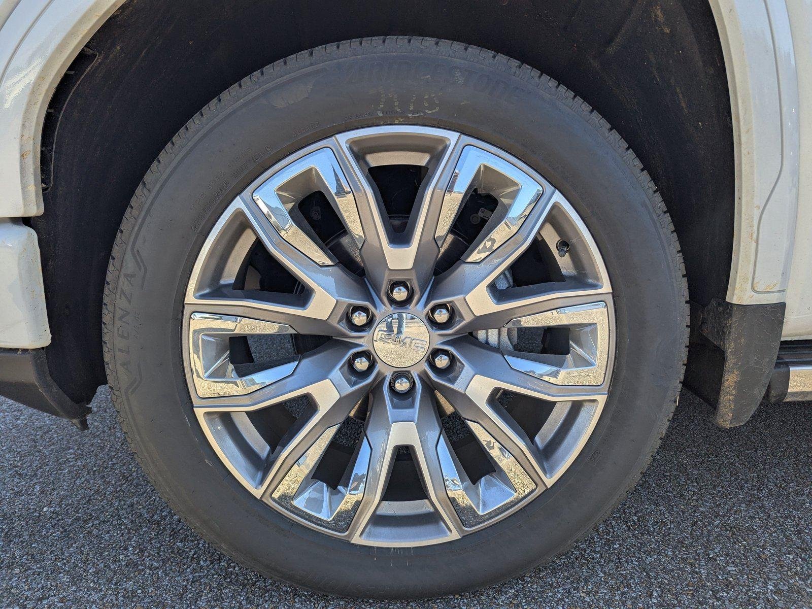 2026 GMC Sierra 1500 Denali - Photo 9