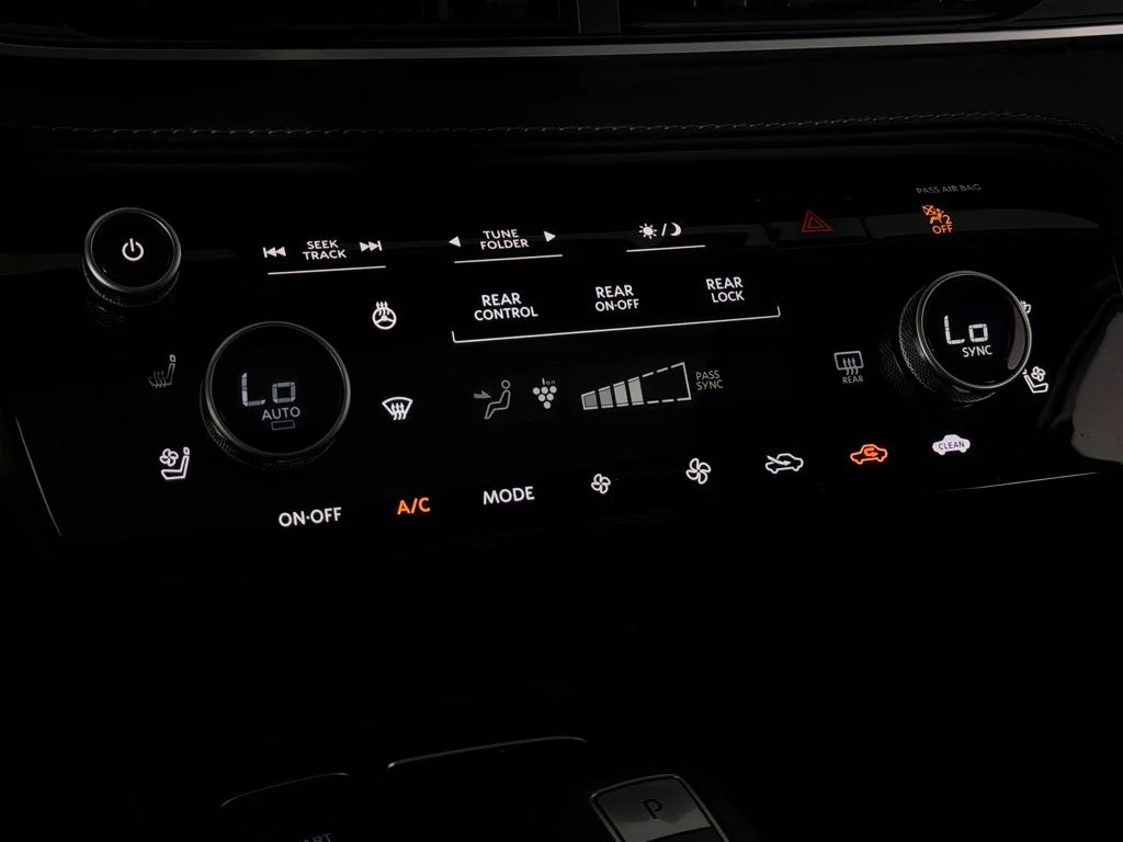 Certified Used 2025 Gray INFINITI Sensory image 17