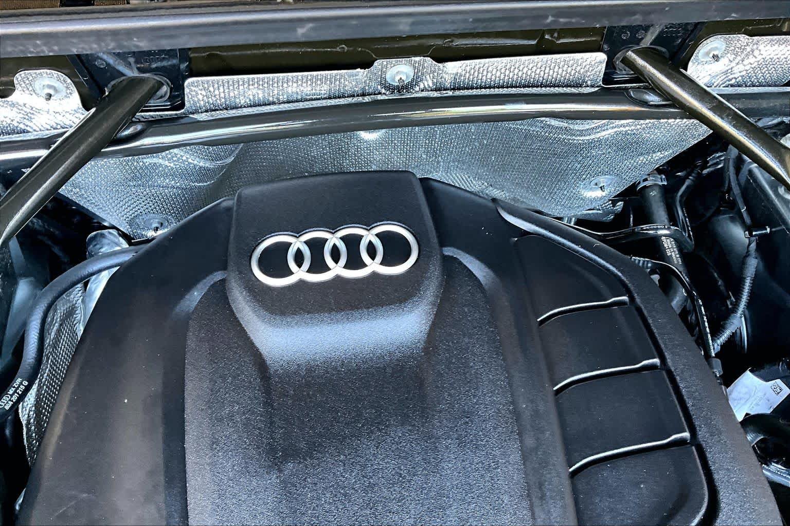 Used 2018 Monsoon Gray Metallic Audi Premium Plus image 33