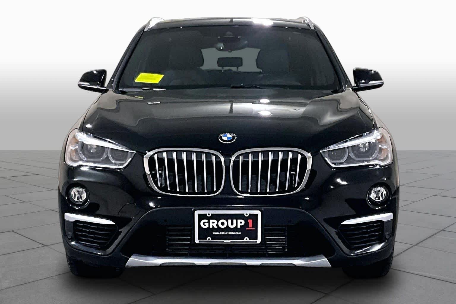Used 2019 Jet Black BMW xDrive28i image 3