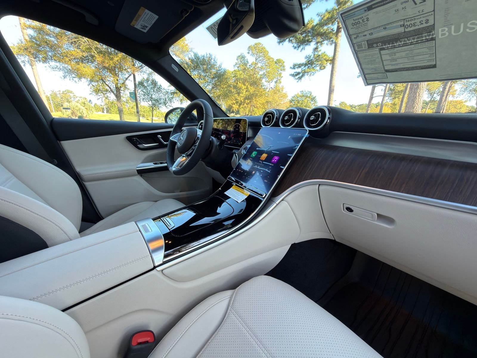 New 2026 Black Mercedes-Benz GLC 300 image 18