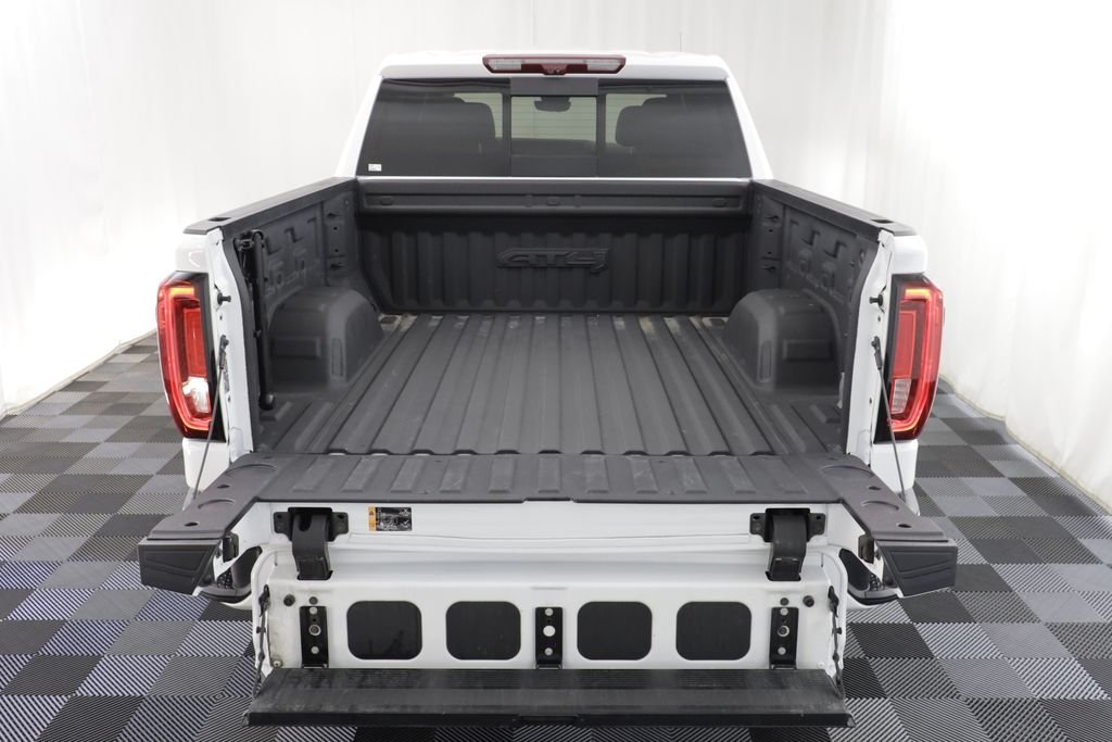 Used 2023 White GMC AT4 image 22