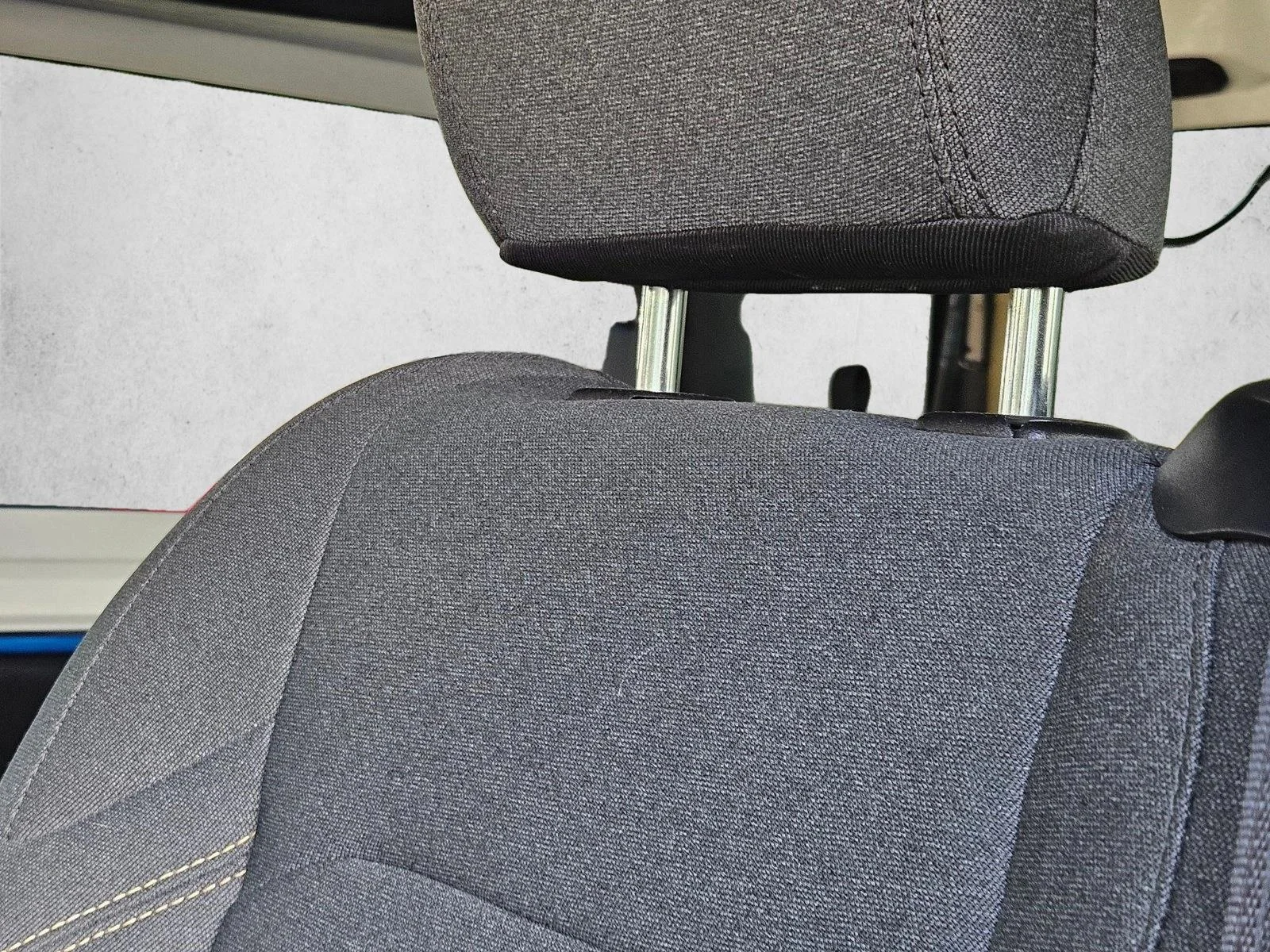 Used 2025 Hydro Blue Pearlcoat Jeep Sport S image 9