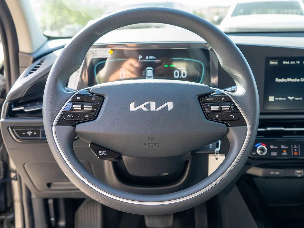 New 2026 Interstellar Gray Kia LX image 14