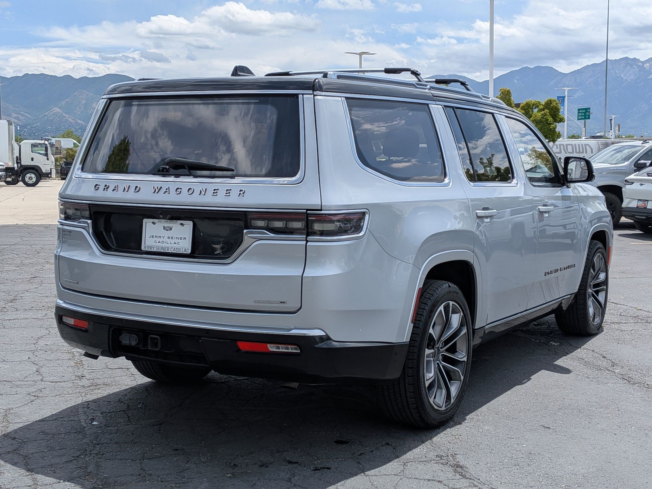 Used 2022 Silver Zynith Jeep Series III image 5