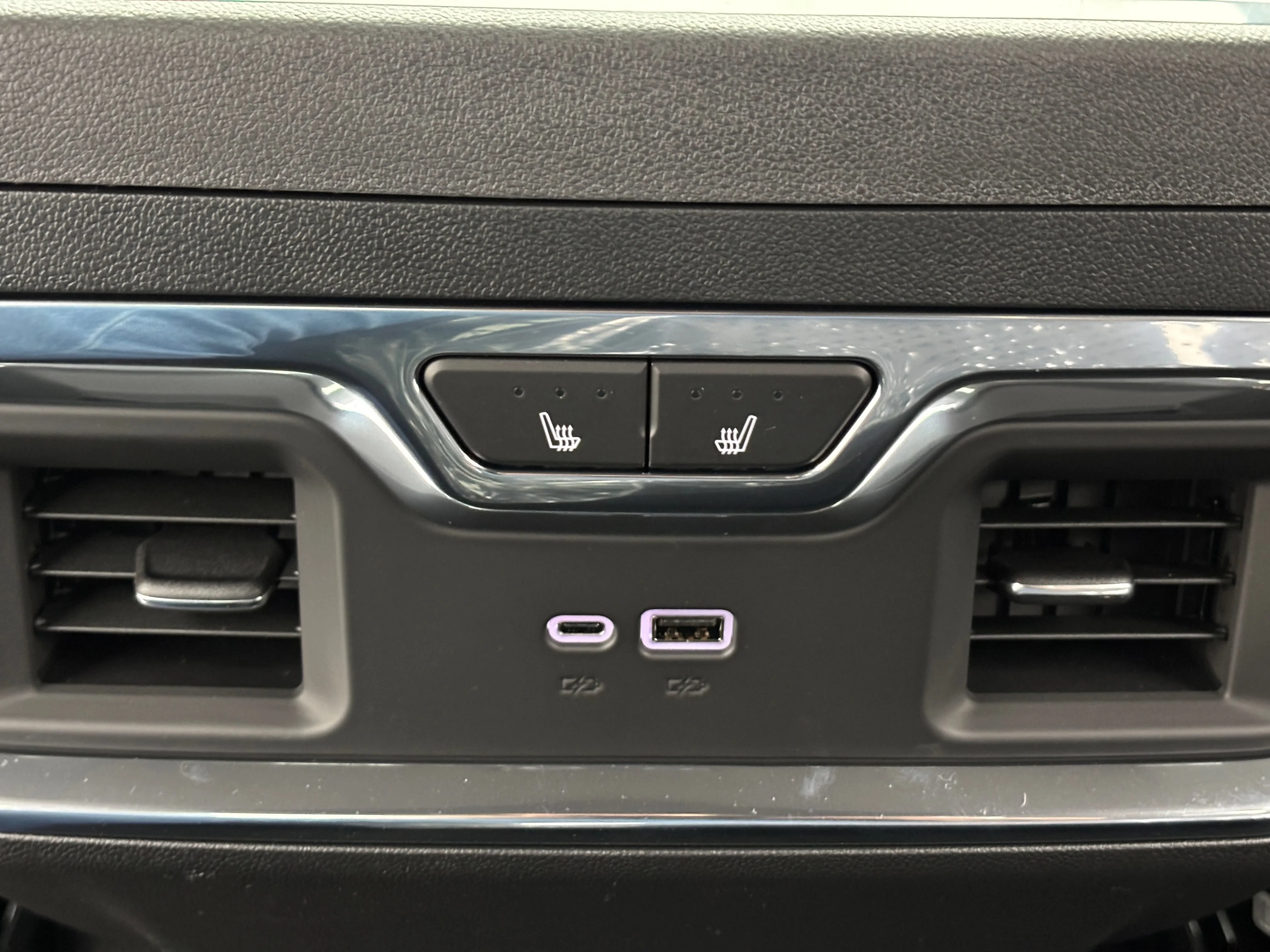 2026 GMC Sierra 1500 Denali - Photo 10