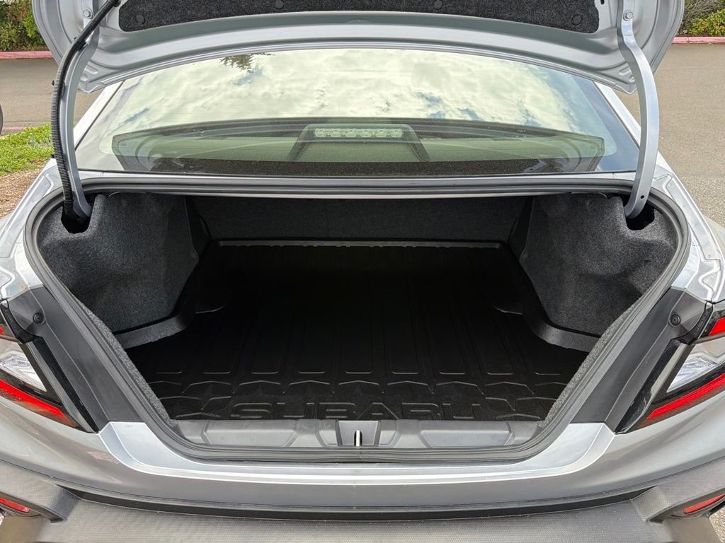 Used 2024 Ice Silver Metallic Subaru Premium image 10