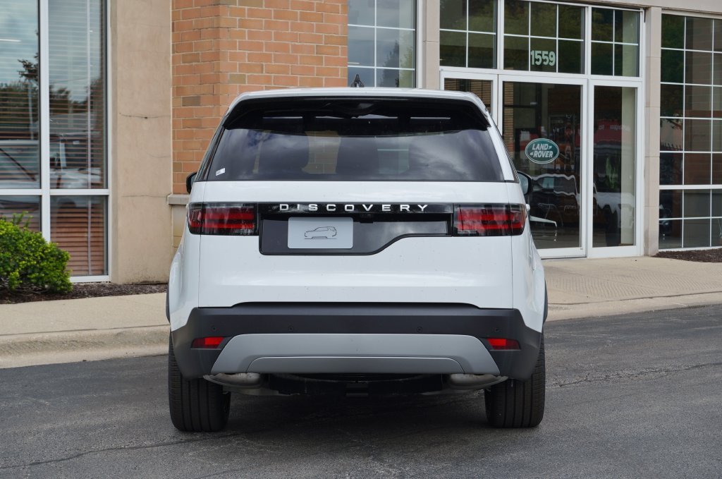New 2026 Fuji White Land Rover S image 5