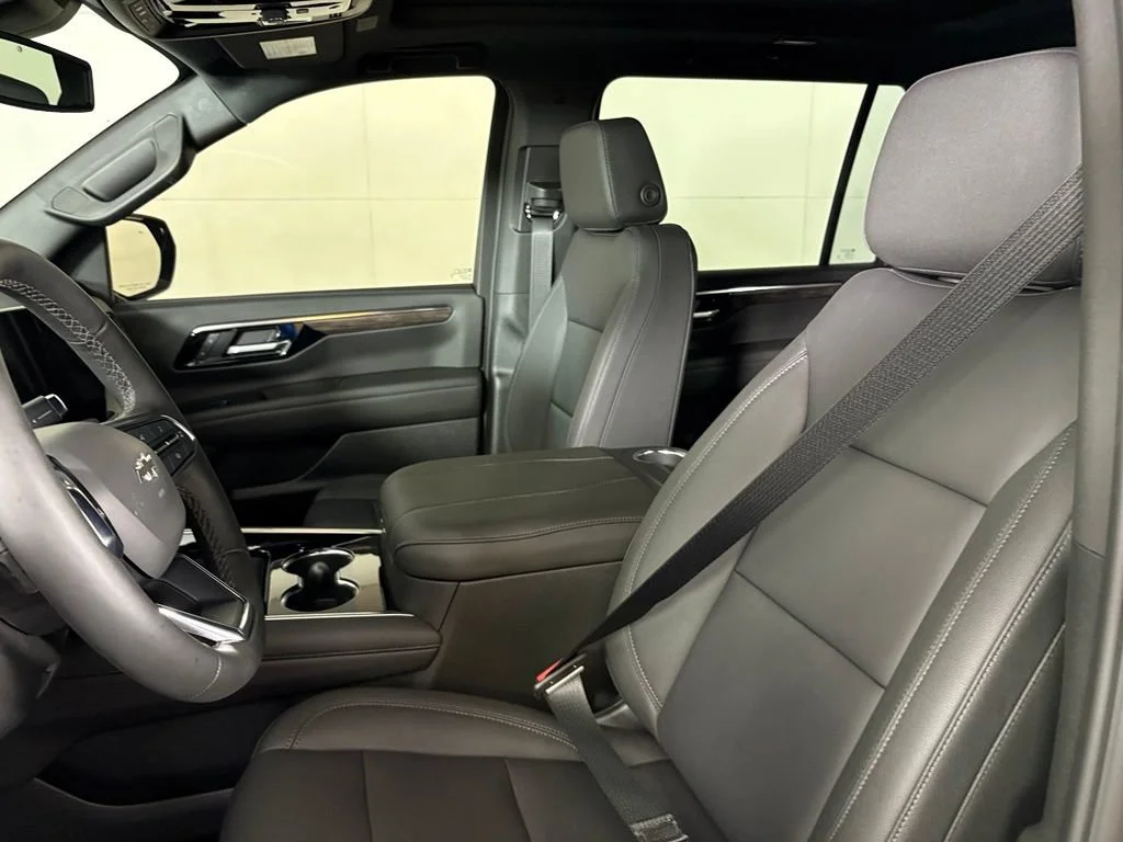 New 2026 Sterling Gray Metallic Chevrolet Z71 image 19