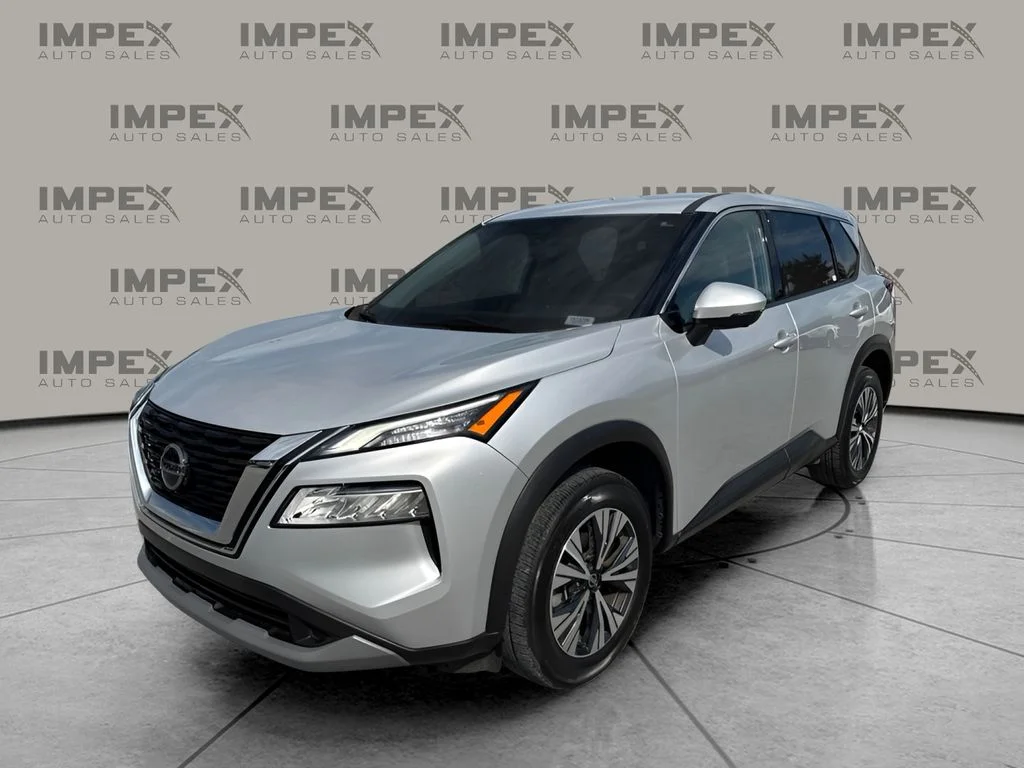 Used 2021 Silver Nissan SV image 1