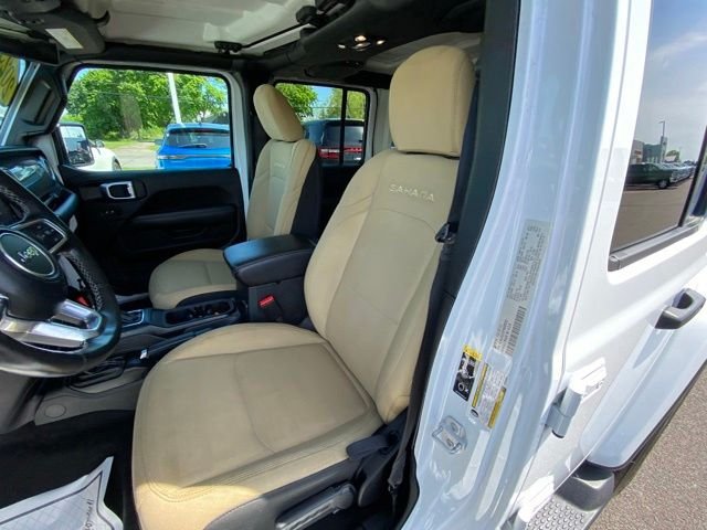 Used 2023 White Jeep Sahara image 13
