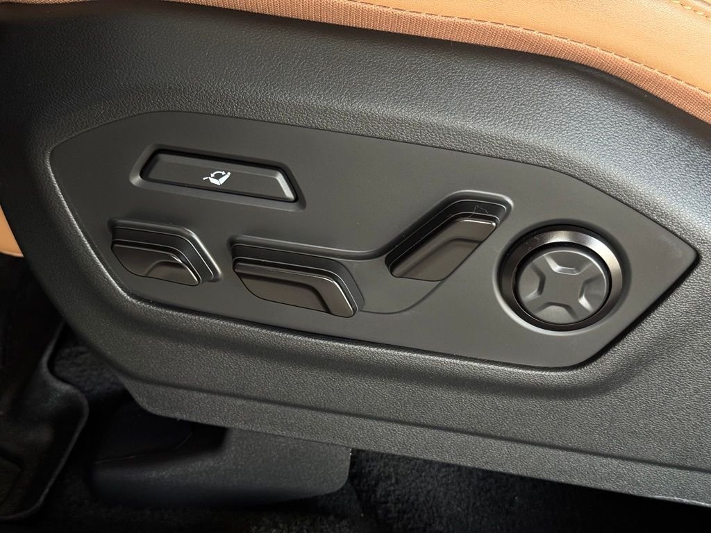 Used 2026 Green Hyundai Calligraphy image 37