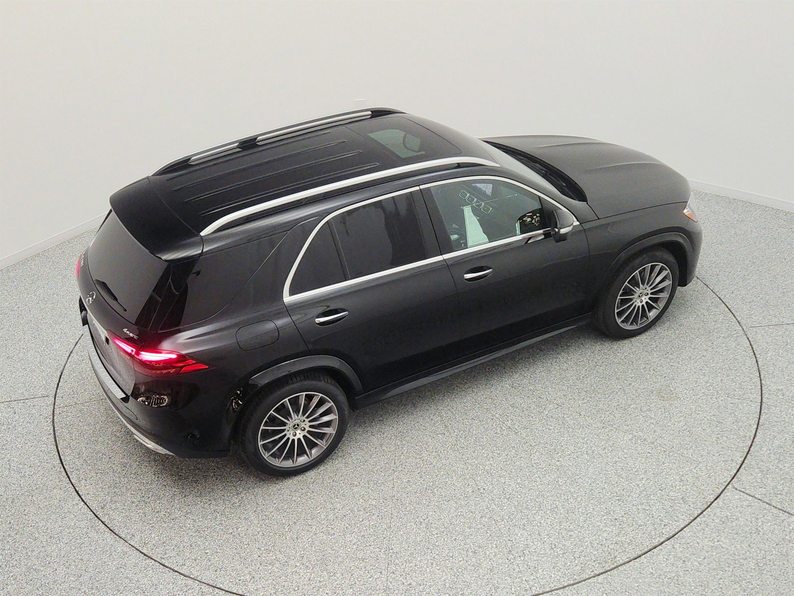New 2026 Obsidian Black Metallic Mercedes-Benz GLE 580 4MATIC® SUV image 50
