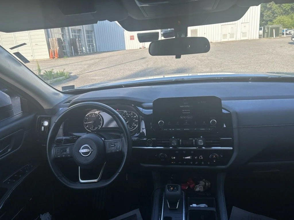 Used 2023 Silver Nissan SV image 13