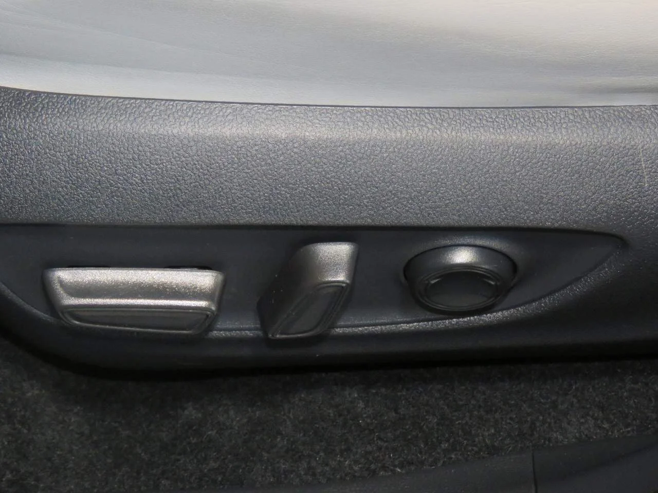 Used 2024 Magnetic Gray Metallic Toyota Limited image 19