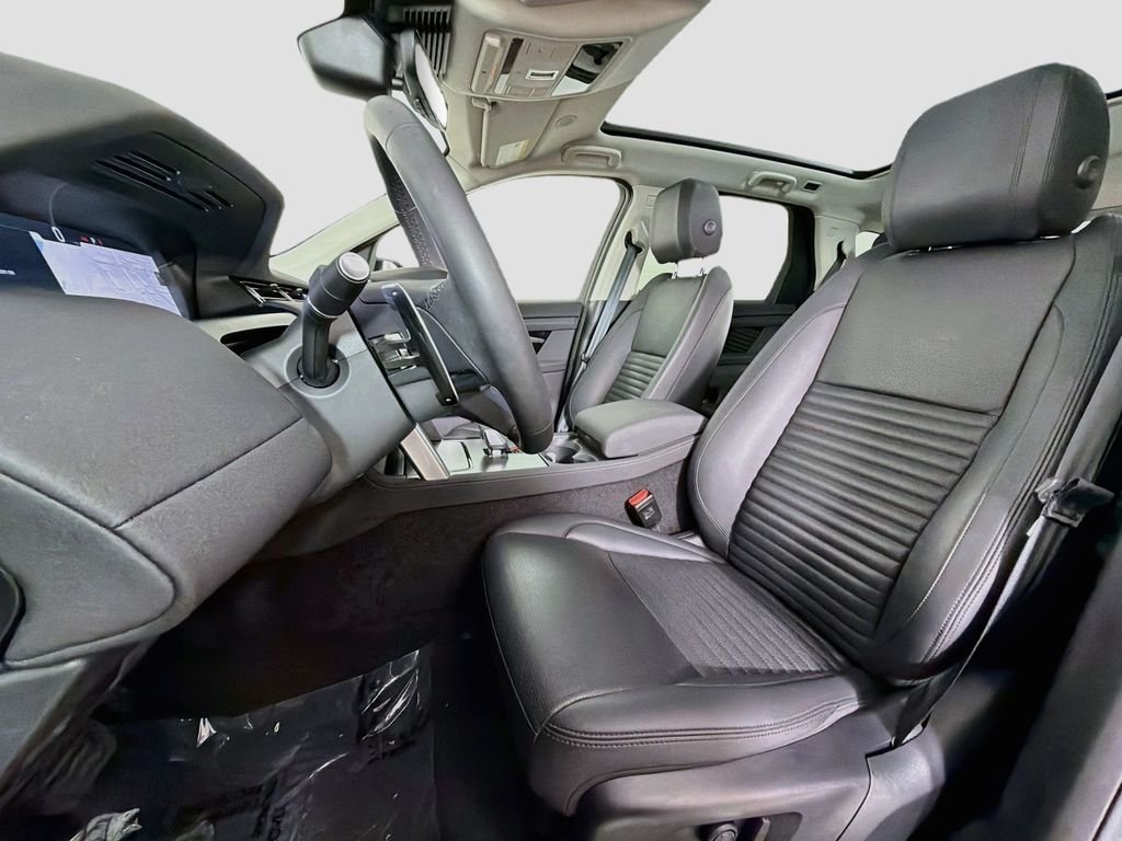 Used 2025 Black Land Rover S image 22