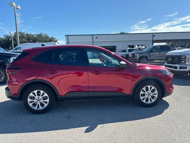 Used 2025 Red Ford Active image 4