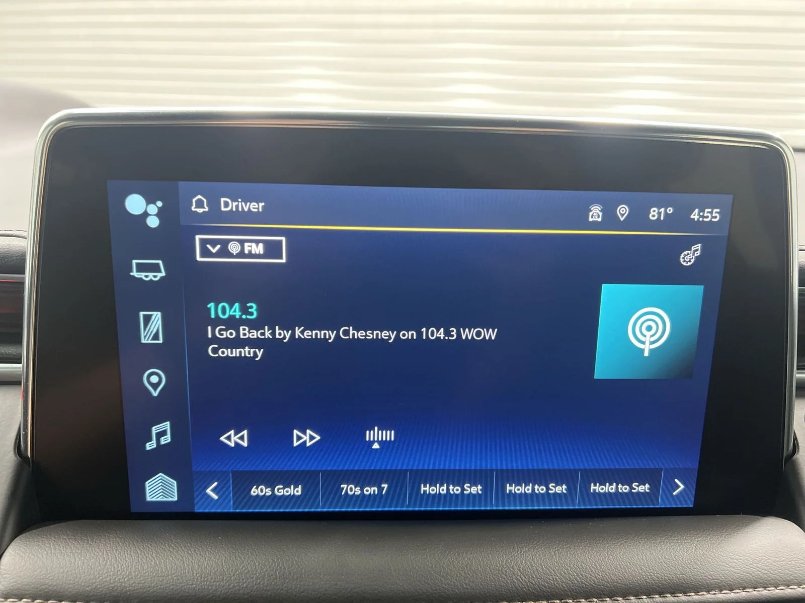 Used 2022 Gray Chevrolet High Country image 16