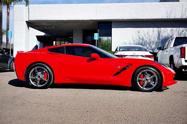 Used 2014 Red Chevrolet Coupe image 6