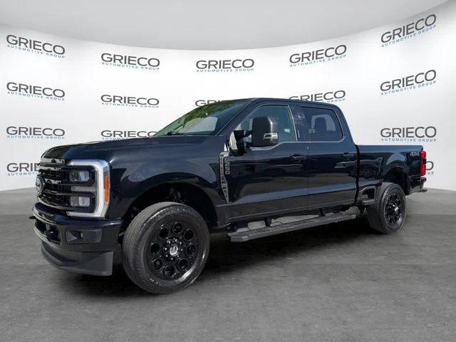 Used 2023 Black Metallic Ford XLT image 3