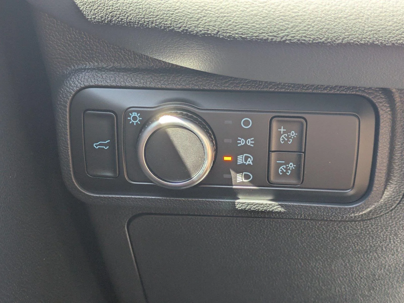 New 2026 Space White Metallic Ford Active image 26