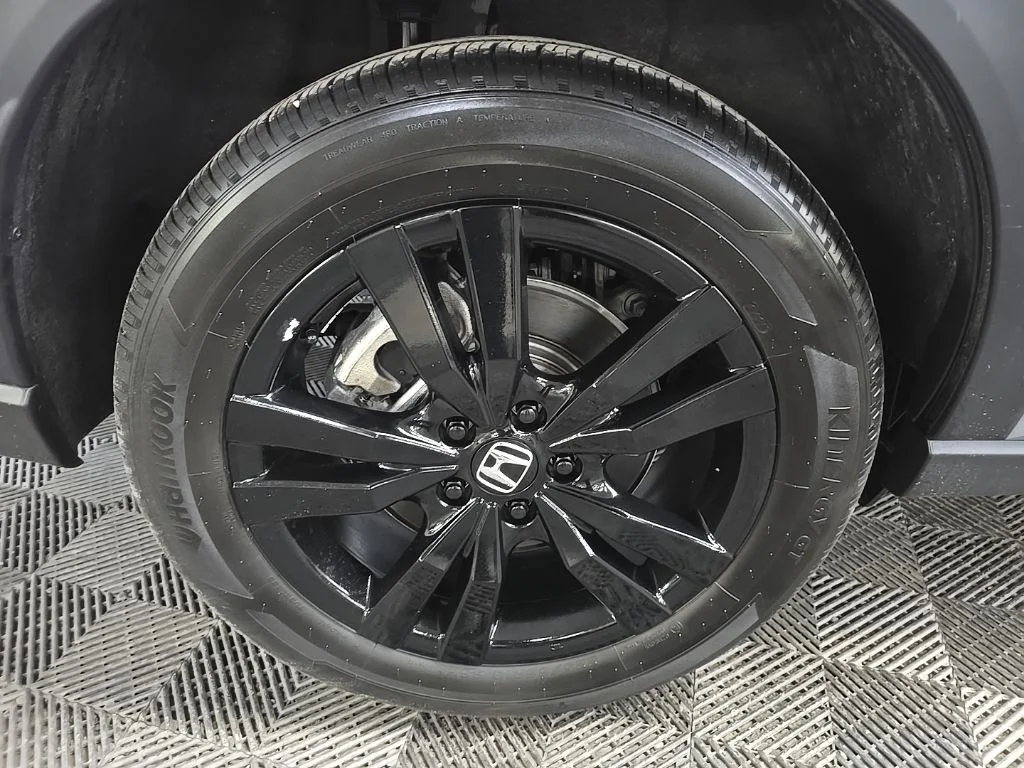 2026 Honda HR-V Sport - Photo 13