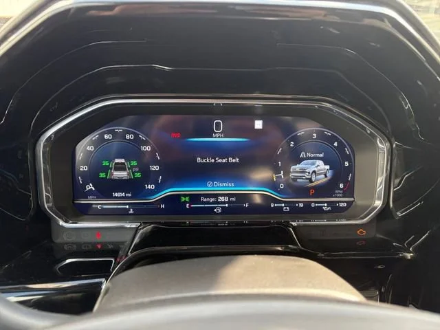 Used 2023 Sterling Gray Metallic Chevrolet LT image 9