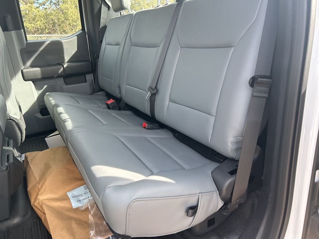 New 2026 Oxford White Ford XL image 31